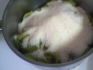 Recette Confiture de kiwis aux fruits secs
