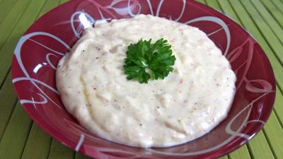 jaune d'oeuf : Ramequins de sauce Mornay pour farcir