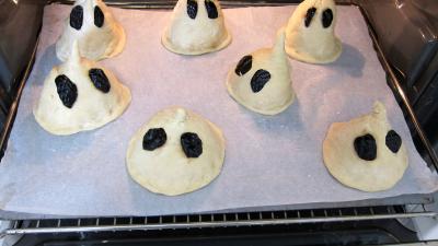 Halloween les pains fantômes - 6.3