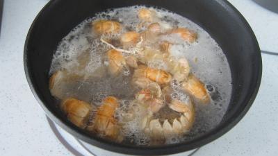 Langoustines et sauce au floc de Gascogne - 4.3