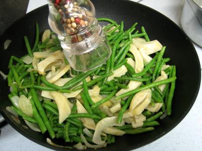 Crumble aux haricots verts et sa crème d'ail - 6.1