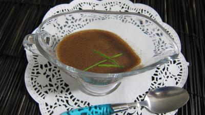 tabasco : Ramequin de tabasco en vinaigrette
