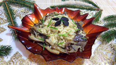 riz : Saladier de pleurotes en risotto à la truffe