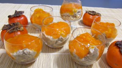 Recettes rapides : Verrines de kakis en trifle aux amandes