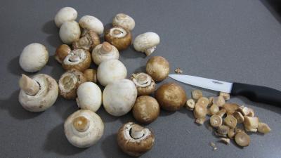 Pizza aux épinards et aux champignons - 1.1
