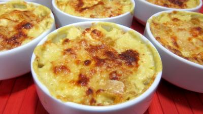 Recette Torsades gratinées à la béchamel et aux cacahuètes