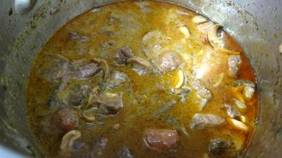 Autruche et agneau en civet - 8.3
