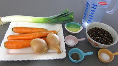Ingrédients pour la recette : Riz aux petits légumes