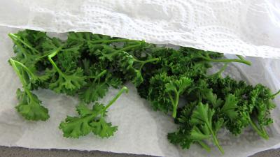 Roulades de saumon fumé et sa salade - 1.3