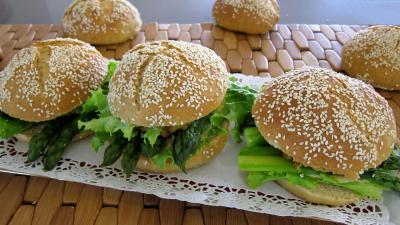 Hamburgers au cabillaud et aux asperges - 11.3