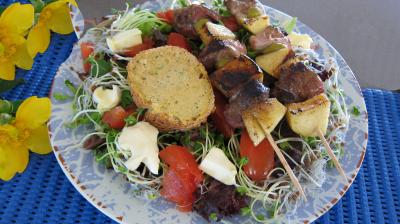 plat complet : Assiette de brochettes de magret à la plancha