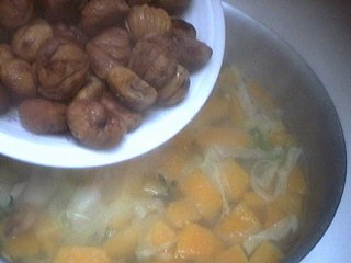 Recette Soupe de châtaignes et escargots