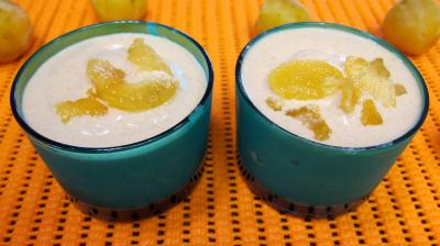 Fête des mères : Verrines de crème glacée aux prunes jaunes