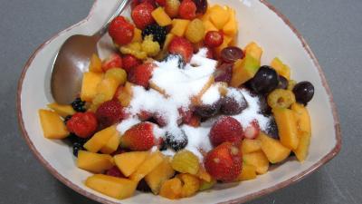 Recette Fruits rouges et fruits d'été aux petits suisses
