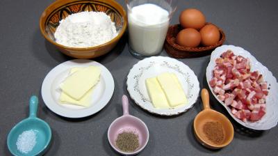 Ingrédients pour la recette : Crêpes "Biguenée Soullandaise".