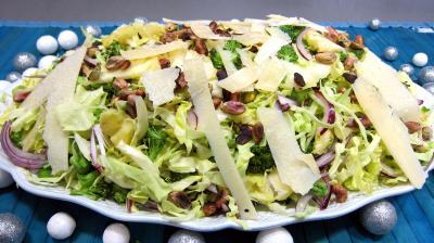 Entrées froides : Plat de chou en salade