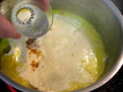 Recette Sauce à l'ananas et aux oignons