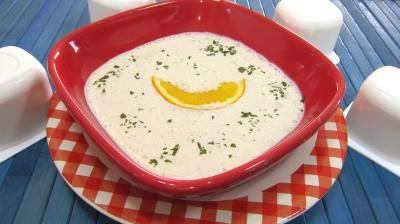 Recettes rapides : Ramequin de sauce au yaourt à l'orange