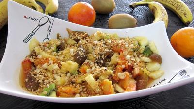 Cuisine diététique : Saladier de soupe d'ananas aux fruits et au cognac