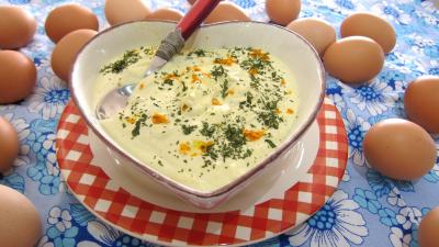 Recette Ramequin de sauce mayonnaise à la fourme d'ambert