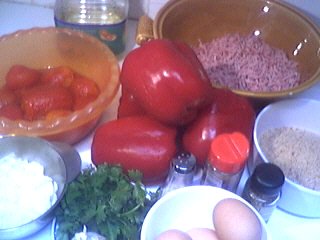 Ingrédients pour la recette : Poivrons farcis à la viande