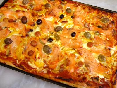 entrée à base de poisson : Pizza au saumon fumé