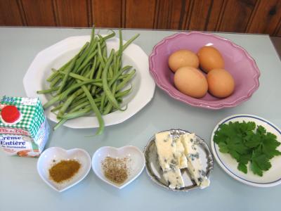 Ingrédients pour la recette : Oeufs cocotte au Saint-Agur