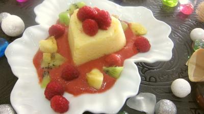 Desserts : Assiette de coeurs de semoule aux framboises