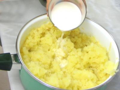 Pintade à la purée de maïs et champignons - 15.1