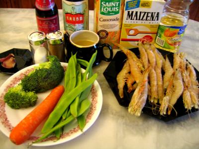 Ingrédients pour la recette : Sauté de crevettes aux légumes