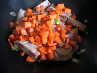 Poitrine de porc aux patates douces - 5.3