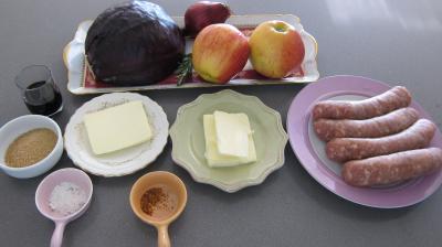Ingrédients pour la recette : Chou rouge aux pommes