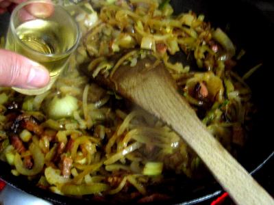 Petits pains farcis à l'oignon et aillettes - 7.4