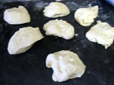 Petits pains farcis à l'oignon et aillettes - 11.2