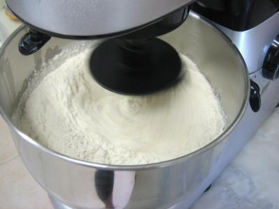 Pain en couronne à la poolish - 3.3