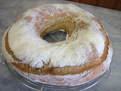 Pain en couronne à la poolish - 10.2