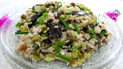 vin rouge : Assiette de risotto aux champignons noirs et mascarpone