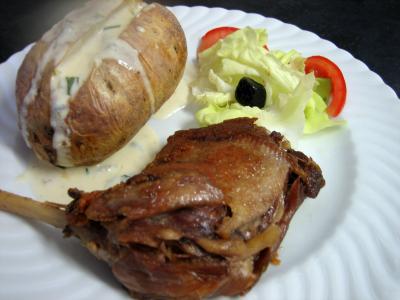 Fromages : Assiette de confit de canard sauce gorgonzola