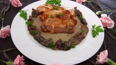 sauce chaude : Assiette d'escalopes de dinde sauce aux morilles