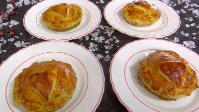 Volailles et gibiers : Assiettes de tourtelettes aux foies de volaille