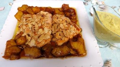 Poissons : Assiette de filets de truite aux amandes et ananas