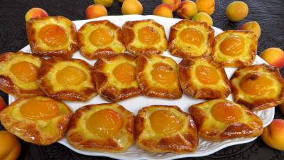 Desserts : Assiette d'abricots à la danoise