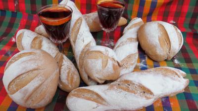 Pains & pâtes : Baguettes et miches à la sangria