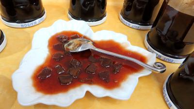 pique nique : Coupelle de gelée de raisins à la rhubarbe