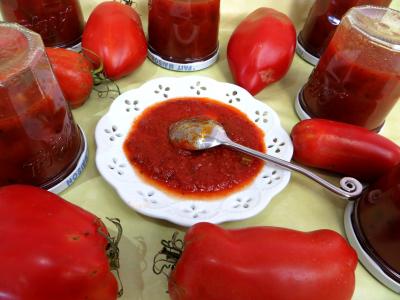 Recettes sans gluten : Coupelle de sauce bolognaise au céleri-branche