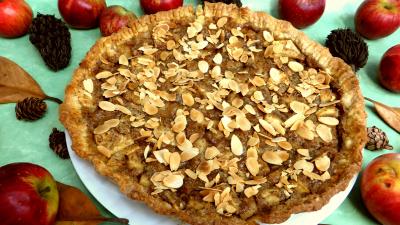 Anniversaire : Tarte aux pommes et aux amandes