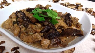 Volailles et gibiers : Plat de blancs de dinde aux cèpes