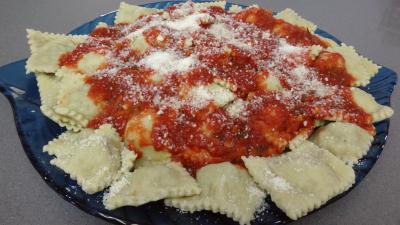 Image : recette Raviolis frais à la sauce tomate