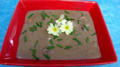 sauce pour pâtes : Ramequin de sauce suprême