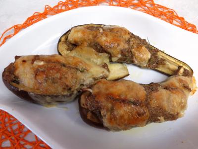 plat complet : Plat d'aubergines farcies à la cannelle